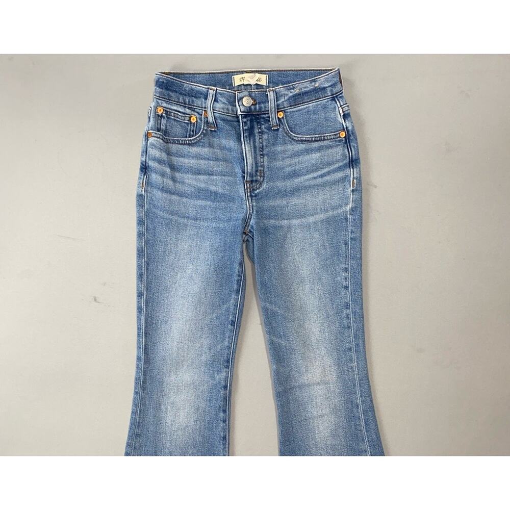 Madewell Flea Market Flare Jeans - Picture 5 of 9